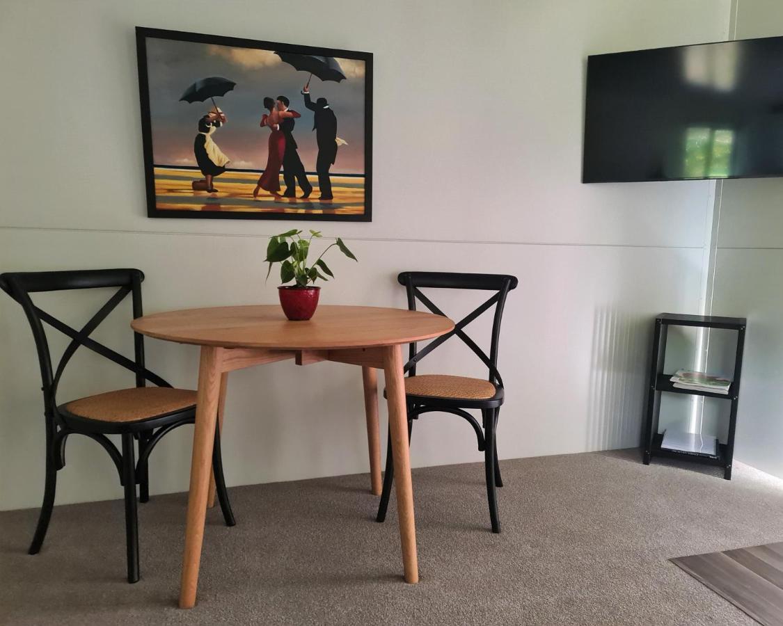 Tiny Home @ Matai Huka Paraparaumu Kültér fotó